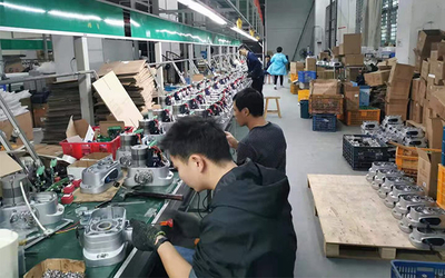 Shenzhen songrui electric door &amp; window systems Co., Ltd производственная линия завода