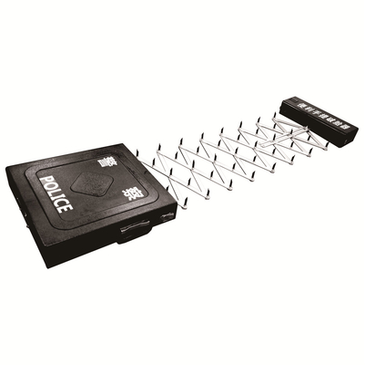 качество  Traffic Police Q235 Steel Traffic Roadblocks , 7m Portable Tyre Killer завод